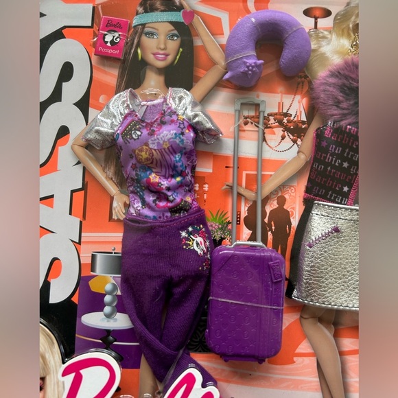 Barbie Fashionista Sassy Fashion Pack Outfits Clothes 2010 Traveling Barbie - Picture 5 of 8